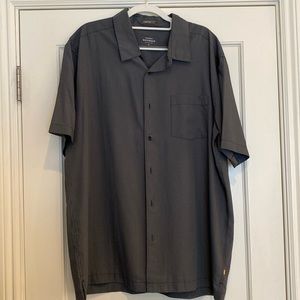 Large grey Quiksilver Waterman collection casual shirt.